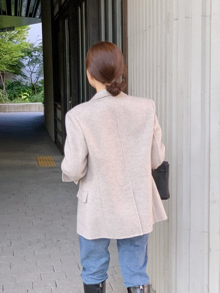 Basic hand made coat