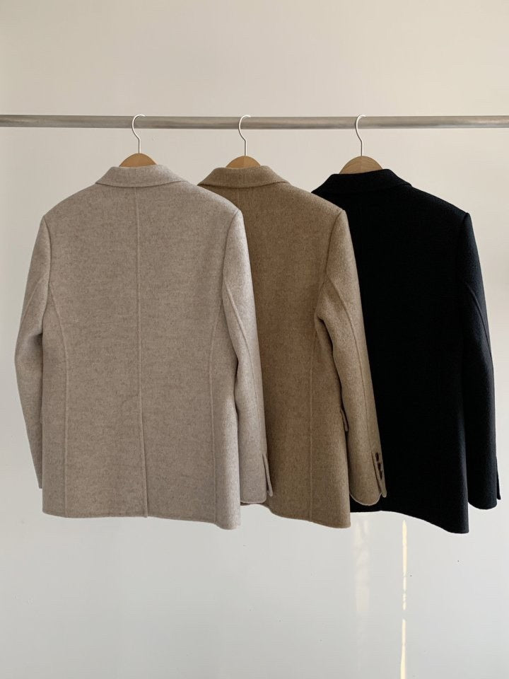 Basic hand made coat