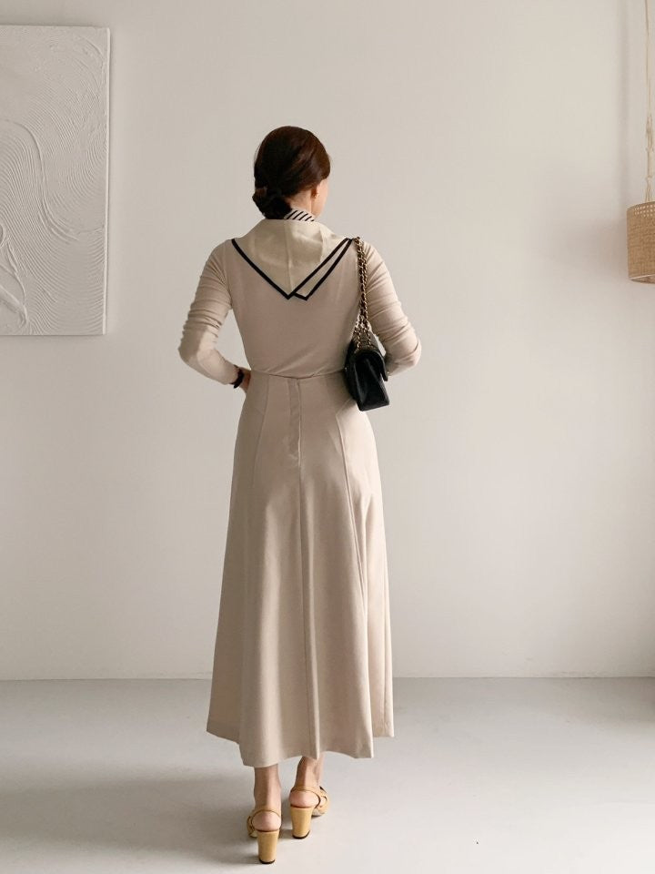 Line long skirt