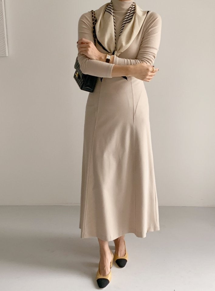 Line long skirt